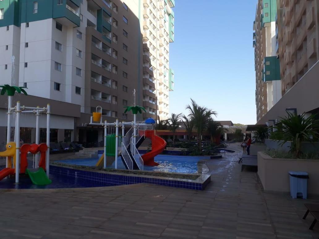 Olimpia Park Resort - 100M Do Parque Thermas Dos Laranjais Exterior foto