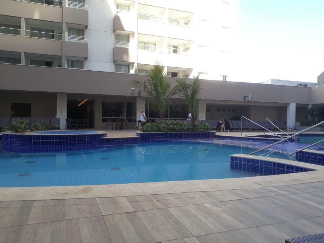 Olimpia Park Resort - 100M Do Parque Thermas Dos Laranjais Exterior foto