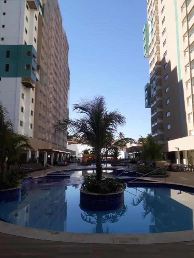 Olimpia Park Resort - 100M Do Parque Thermas Dos Laranjais Exterior foto